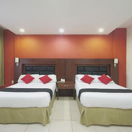 Hotel Impala De Tampico Bagian luar foto
