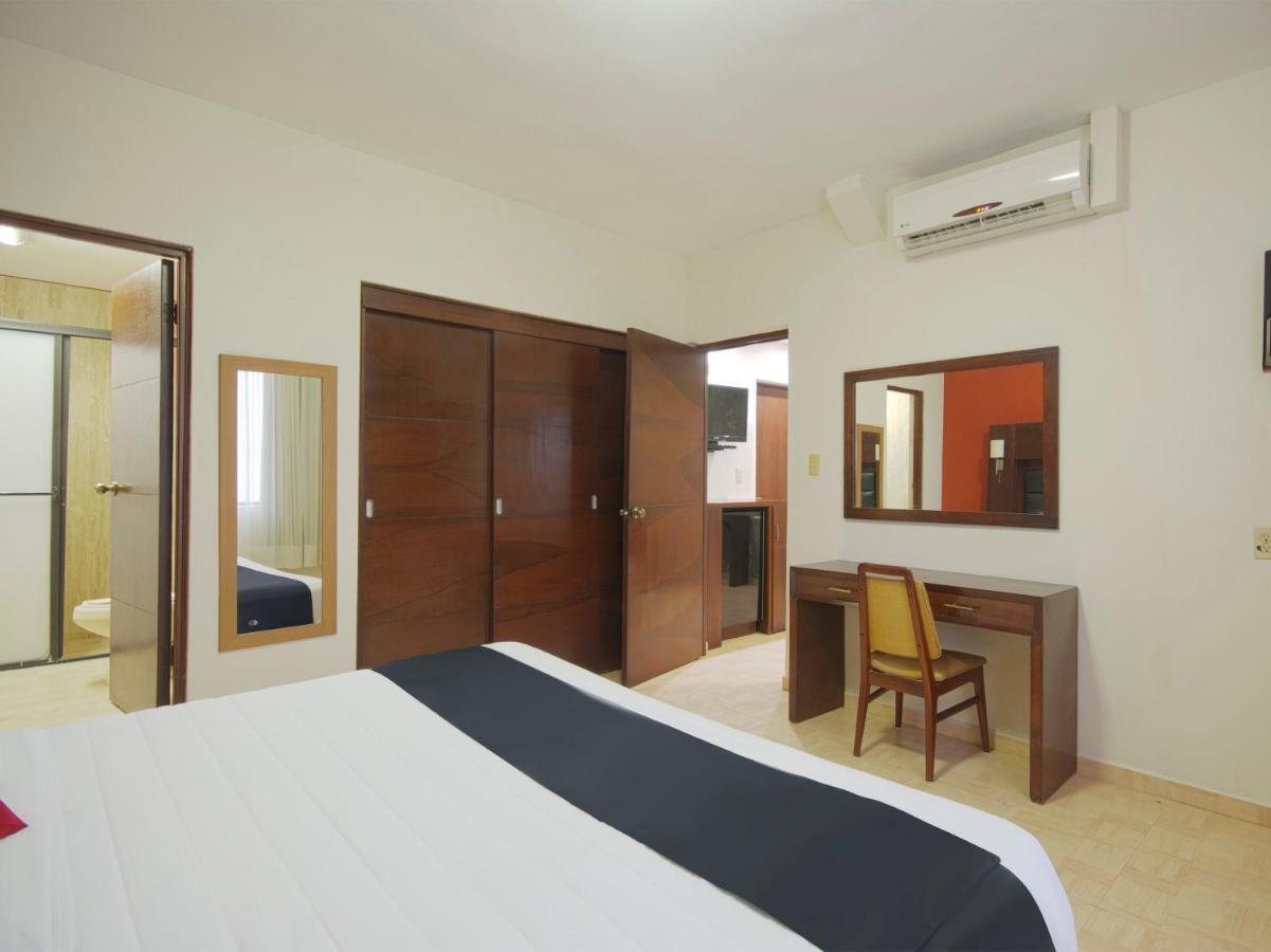 Hotel Impala De Tampico Bagian luar foto
